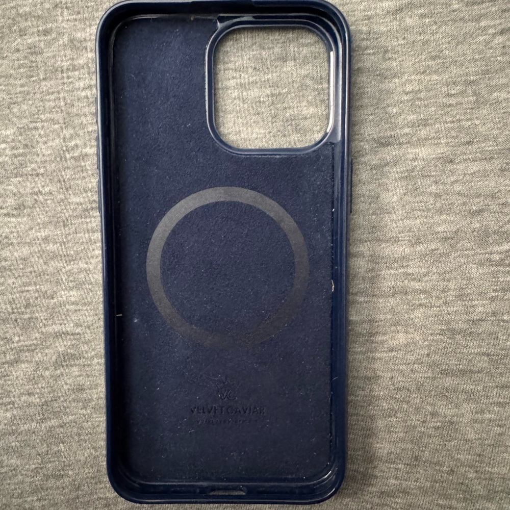 Patterned White Phone Case - Picture 2 of 2